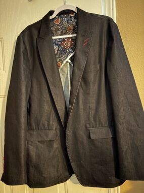 Men's Black Sport Coat with Paisley-Trim Interior